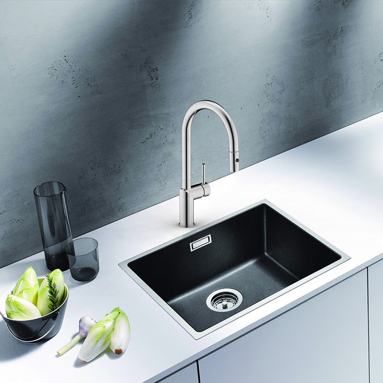 New Modern Style 304 Stainless Steel Kitchen Taps Pull Down Kitchen Faucets with Sprayer
